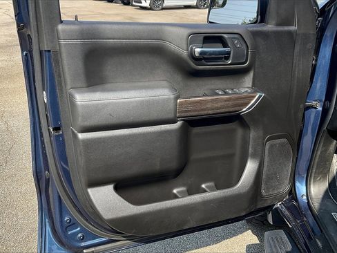 Used 2022 Chevrolet Silverado 1500 LT Trail Boss w/ Bed Protection Package image 22