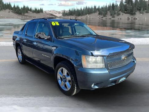 Used 2008 Chevrolet Avalanche LTZ w/ LTZ Preferred Equipment Group AWD/4WD image 1