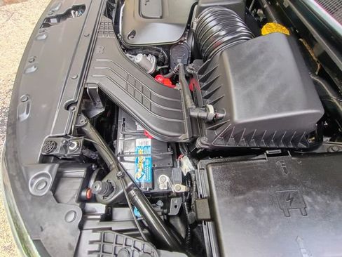 Used 2020 Chrysler Pacifica Touring-L Plus w/ Tire & Wheel Group image 88