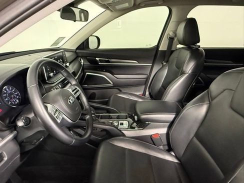 Used 2021 Kia Telluride S FWD image 29