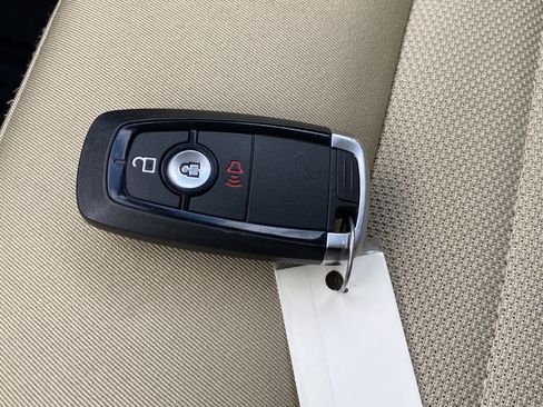 Certified 2024 Ford Edge SE AWD/4WD image 20