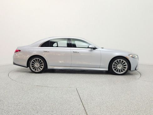 Certified 2022 Mercedes-Benz S 580 4MATIC Sedan image 4