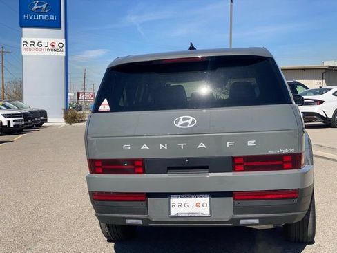 Used 2026 Hyundai Santa Fe SE AWD/4WD image 5