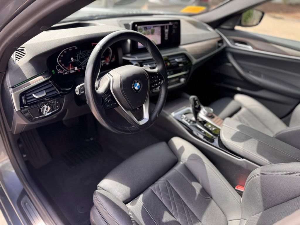 Used 2023 BMW 530i xDrive w/ Premium Package AWD/4WD image 13