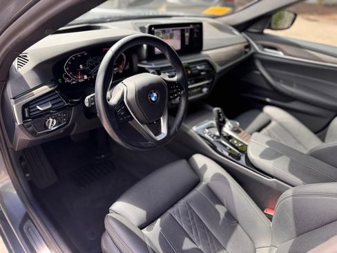 Used 2023 BMW 530i xDrive w/ Premium Package AWD/4WD image 13