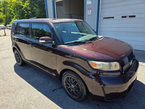 Used 2009 Scion xB FWD image 3