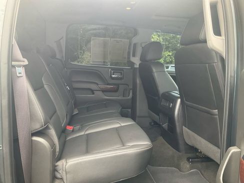 Used 2017 GMC Sierra 1500 SLT w/ Suspension Package, Off-Road AWD/4WD image 13