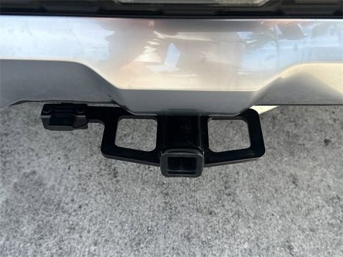 Certified 2025 Kia Sportage SX image 10