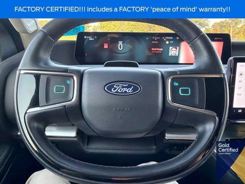 Used 2025 Ford Expedition Max Platinum w/ Driver's Package AWD/4WD image 65