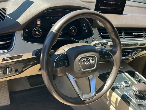 Used 2018 Audi Q7 2.0T Premium Plus w/ Premium Plus Package AWD/4WD image 10