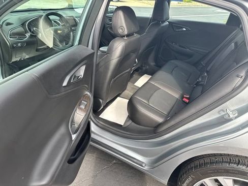 Used 2024 Chevrolet Malibu LT FWD image 17