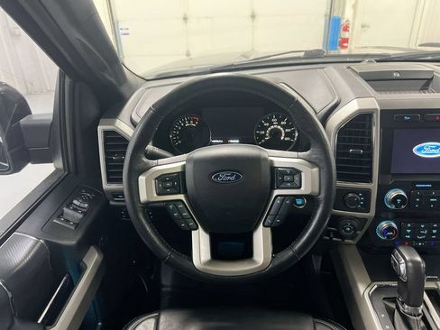 Used 2020 Ford F150 Lariat w/ Equipment Group 502A Luxury AWD/4WD image 11