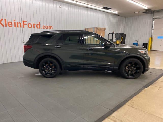 Used 2024 Ford Explorer ST-Line w/ Class IV Trailer Tow Package AWD/4WD image 12