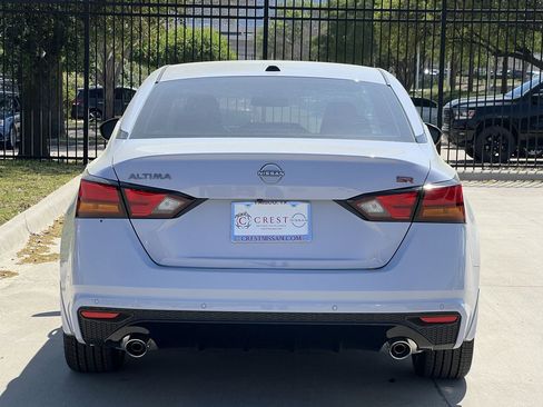 New 2026 Nissan Altima 2.5 SR image 5