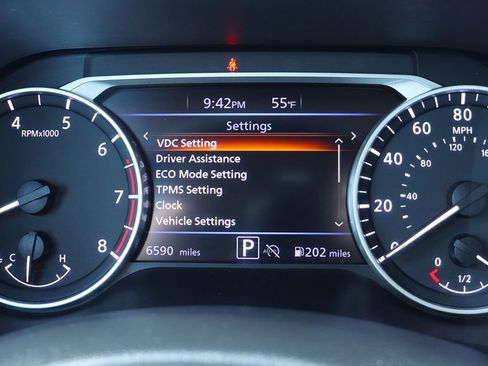 Used 2025 Nissan Sentra SV image 42