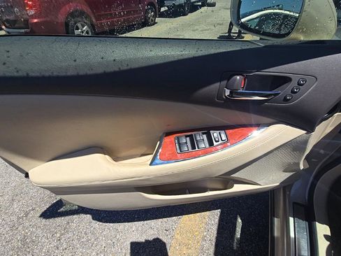 Used 2012 Lexus ES 350 FWD image 13