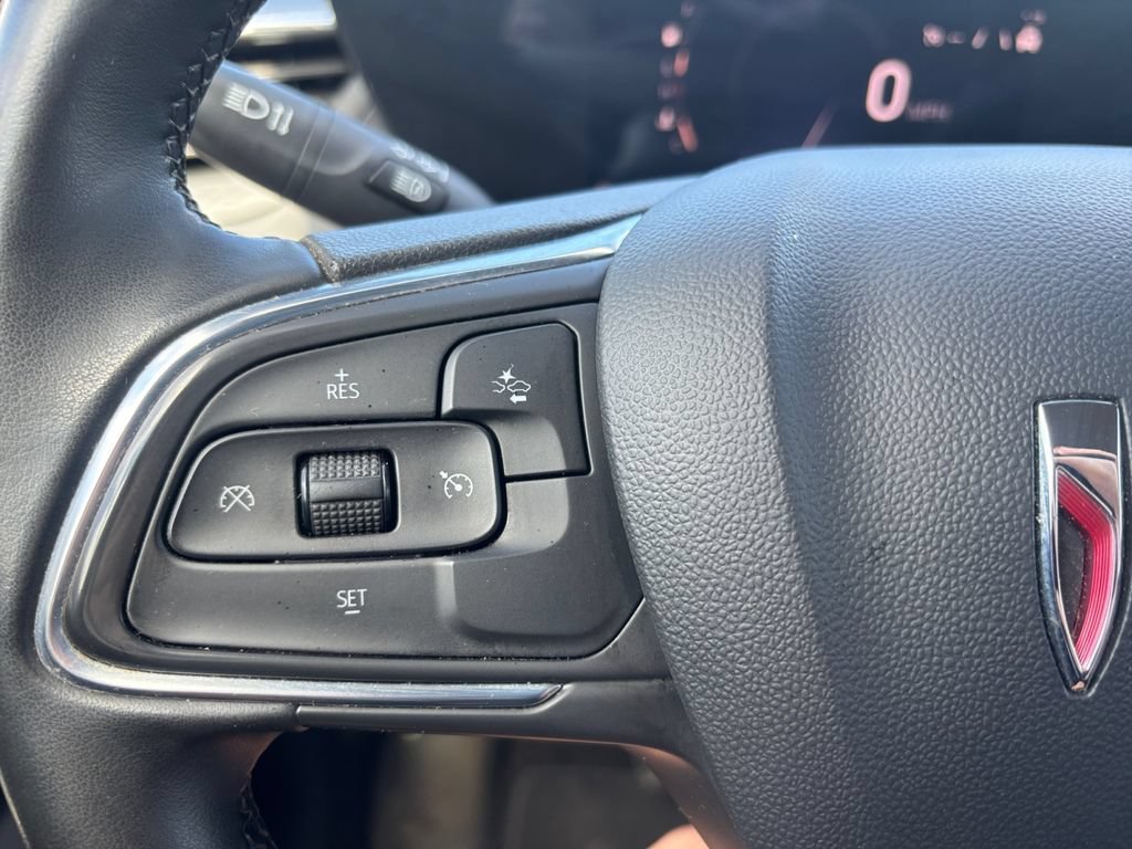 Used 2024 Buick Encore GX Sport Touring AWD/4WD image 18