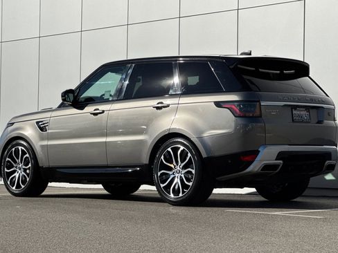 Used 2019 Land Rover Range Rover Sport HSE image 3