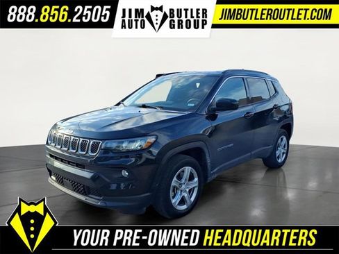 Used 2024 Jeep Compass Latitude AWD/4WD image 1