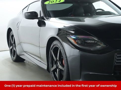 Certified 2024 Nissan Z Performance w/ Floor Mat Package image 11