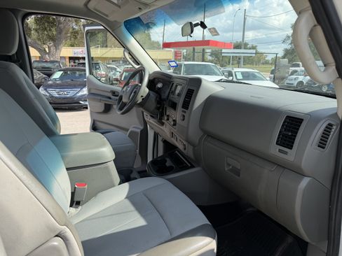 Used 2012 Nissan NV 2500 SV w/ Technology Pkg image 16