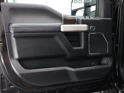 Used 2021 Ford F250 Lariat AWD/4WD image 41
