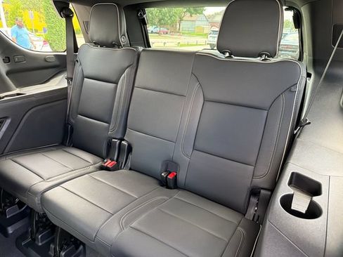 New 2026 GMC Yukon Elevation AWD/4WD image 21