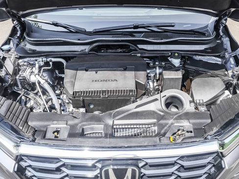 Used 2023 Honda Pilot Touring image 30