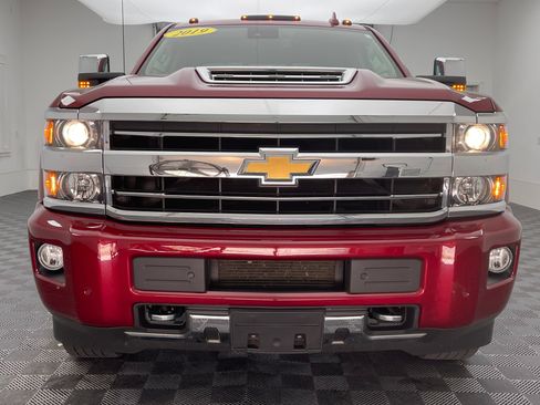 Used 2019 Chevrolet Silverado 2500 High Country w/ Duramax Plus Package AWD/4WD image 13