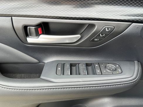New 2026 Toyota Grand Highlander AWD Hybrid image 11