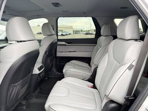 Used 2025 Hyundai Palisade SEL image 12