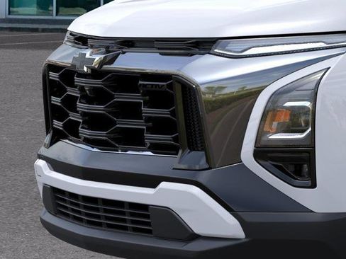 New 2026 Chevrolet Equinox ACTIV w/ Convenience Package III FWD image 37