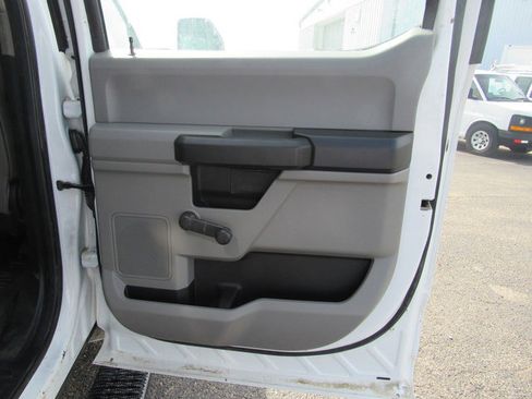 Used 2021 Ford F550 2WD Crew Cab Super Duty image 16