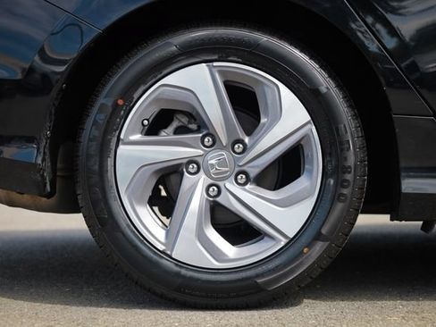 Used 2020 Honda Insight EX image 11
