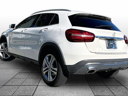 Used 2020 Mercedes-Benz GLA 250 4MATIC image 4