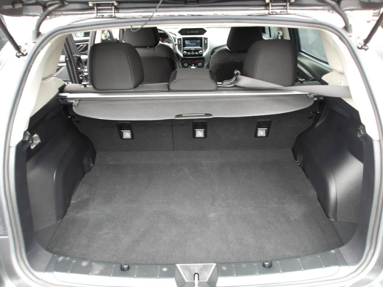 Used 2018 Subaru Impreza 2.0i Premium AWD/4WD image 11