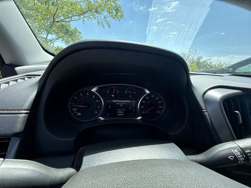 Certified 2024 GMC Terrain AT4 w/ Infotainment Package II AWD/4WD image 18