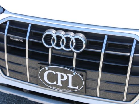 Used 2023 Audi Q5 2.0T Premium Plus AWD/4WD image 12