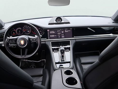 Certified 2021 Porsche Panamera 4S image 19