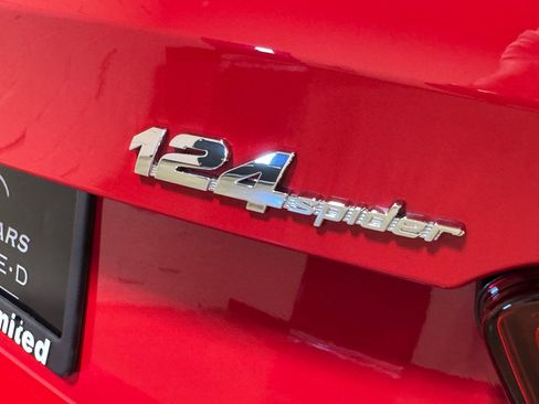 Used 2017 FIAT 124 Spider Abarth image 27