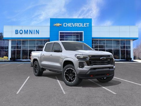 New 2026 Chevrolet Colorado Z71 w/ Z71 Convenience Package 2 AWD/4WD image 2