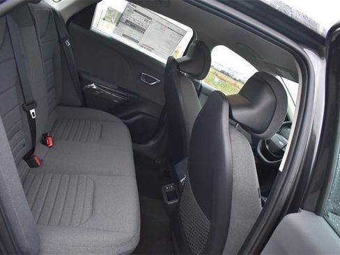 New 2025 Kia K4 EX image 13