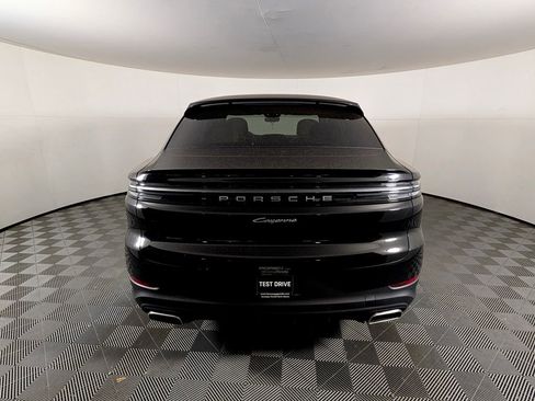New 2026 Porsche Cayenne Coupe image 6