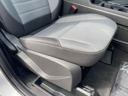 Used 2017 Ford Escape S FWD image 3
