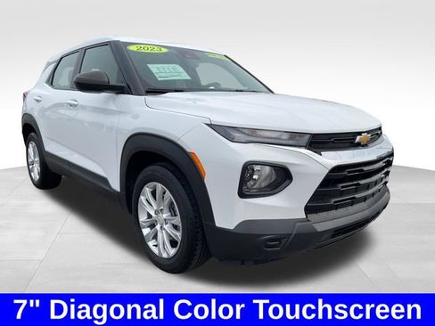Used 2023 Chevrolet TrailBlazer LS FWD image 7