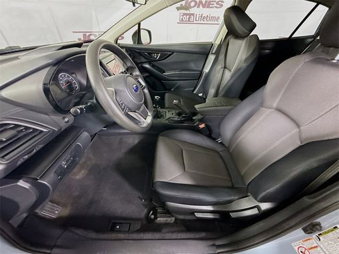 Used 2019 Subaru Crosstrek 2.0i image 23