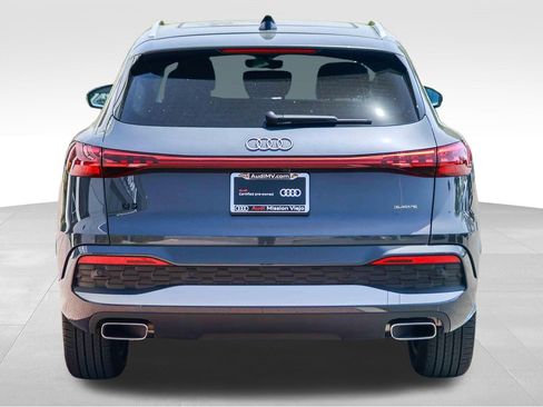 Certified 2025 Audi Q5 Premium Plus w/ Premium Plus AWD/4WD image 6