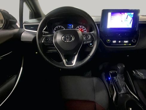 Used 2025 Toyota Corolla SE w/ Convenience Package FWD image 6