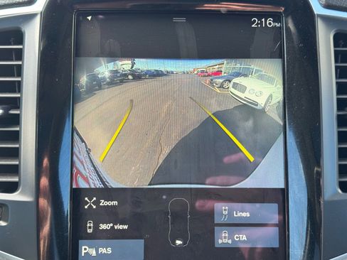 Used 2020 Volvo XC90 T6 Momentum image 31