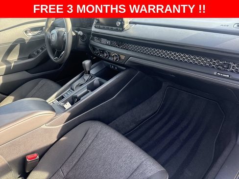 Used 2025 Honda Accord LX image 30